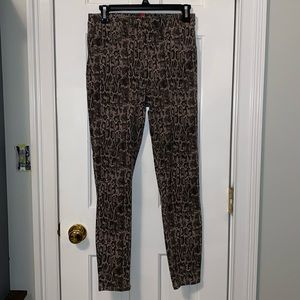 289 Spanx -black/grey snakeskin pants